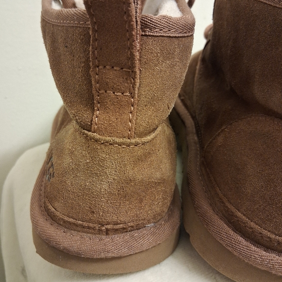 Men's Brown UGG Suede SHEEPSKIN Boots Size 11 - Picture 5 of 16